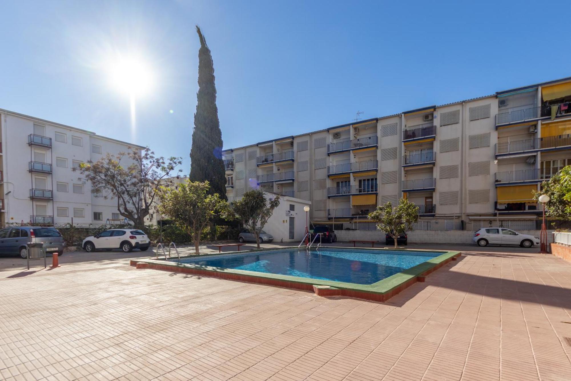 Apartamentos Atlas IV Salou Kültér fotó